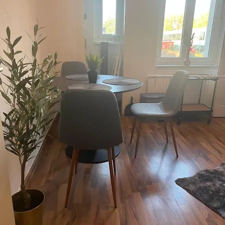 Appartement Citywohnung In Zentraler Lage Von Langenhagen *